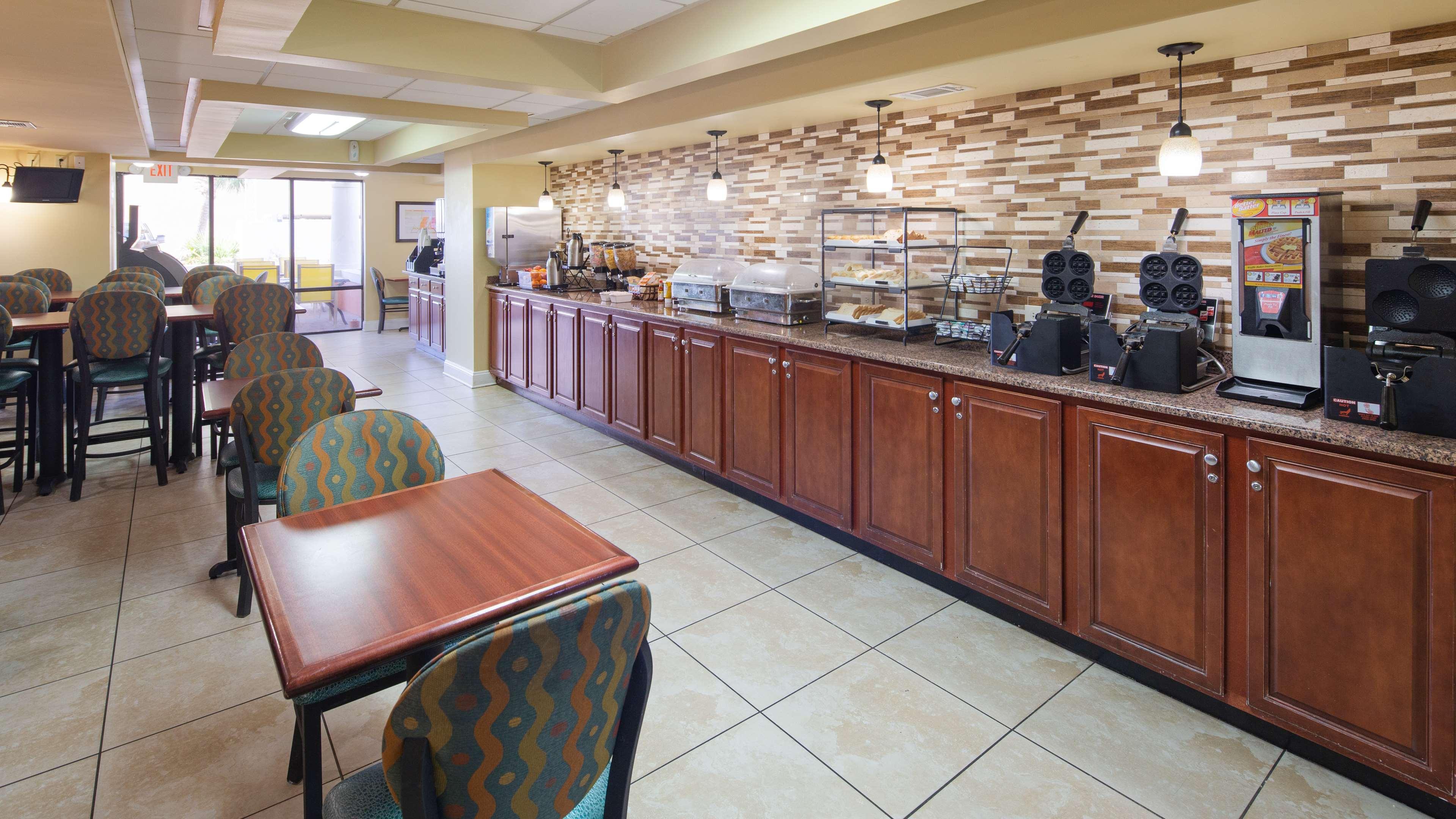 Best Western Ocean Sands Beach Resort North Myrtle Beach Exterior photo